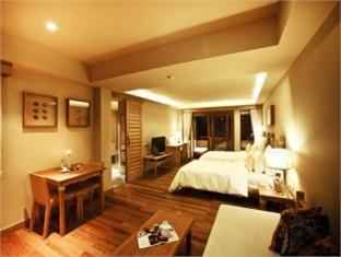 ディバ サムイ リゾート & スパ