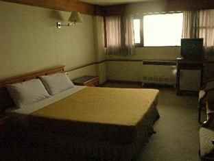 Mayflower Grand Hotel Korat