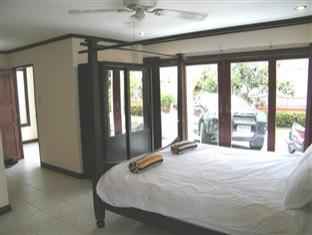 ザ ウォーターフロント アパートメンツ