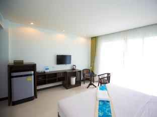 Natalie House 2