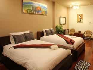 トングランズ ハウス