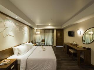 The Leaf on The Sands Resort