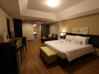 Golden Jade Suvarnabhumi Hotel