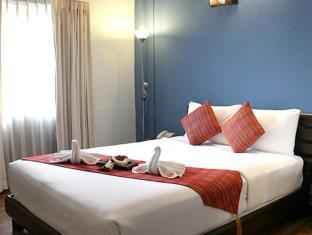 マニナラコーン ホテル